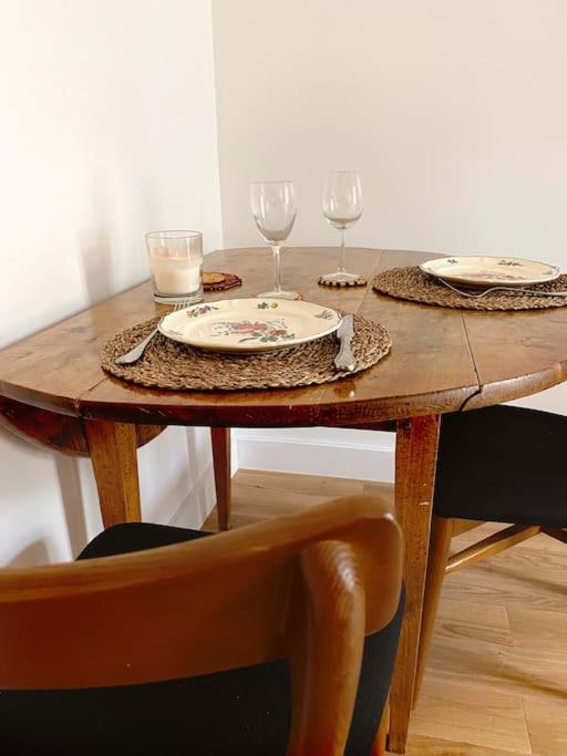 Logement Entier - Appartement Cosy De 2 Pieces パリ エクステリア 写真