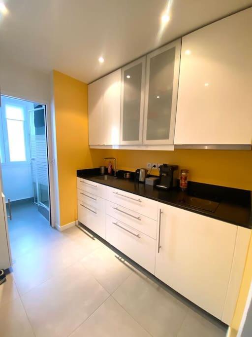 Logement Entier - Appartement Cosy De 2 Pieces パリ エクステリア 写真