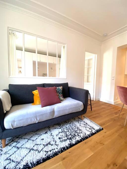 Logement Entier - Appartement Cosy De 2 Pieces パリ エクステリア 写真